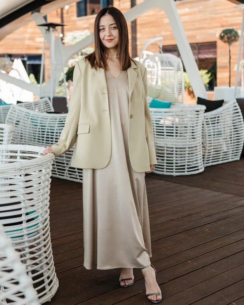 Бельевой стиль 2026: с чем носить одежду в бельевом стиле — фото