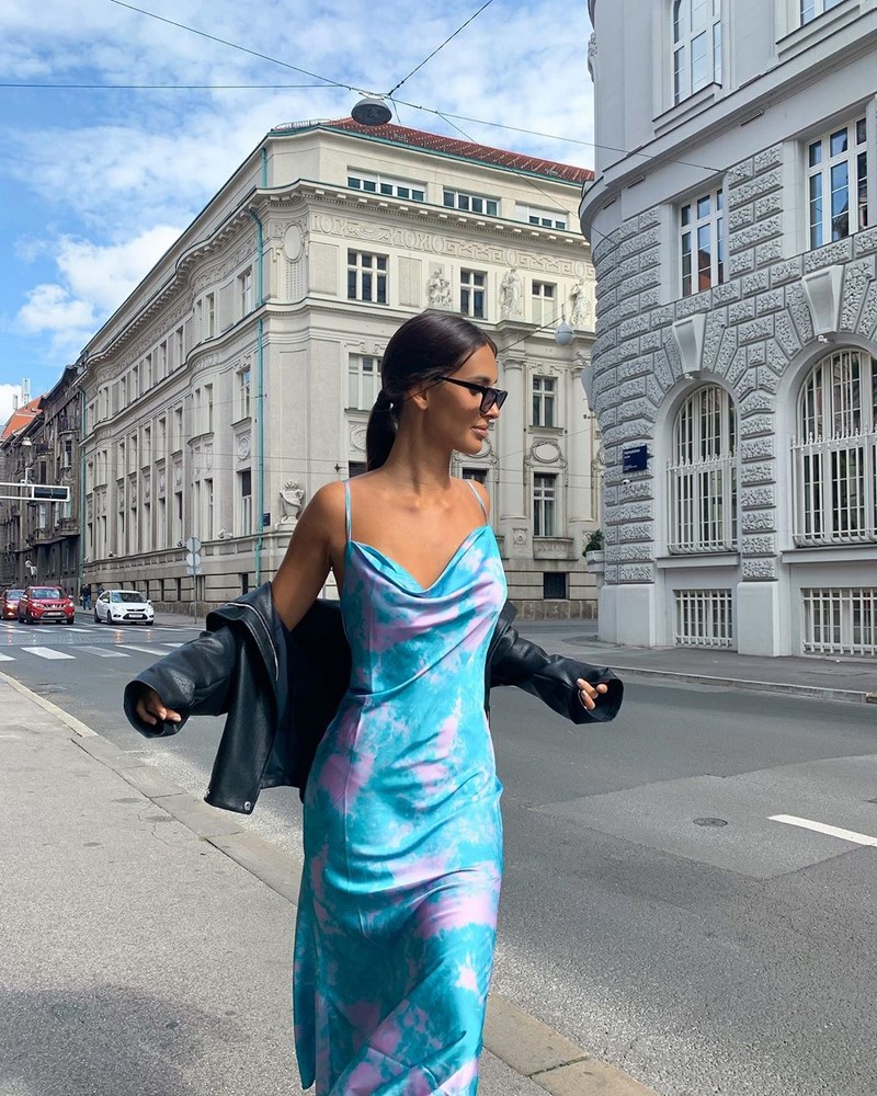 Бельевой стиль 2026: с чем носить одежду в бельевом стиле — фото