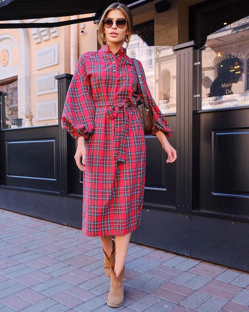 Стильные платья для офиса 2026: трендовые наряды для деловых женщин