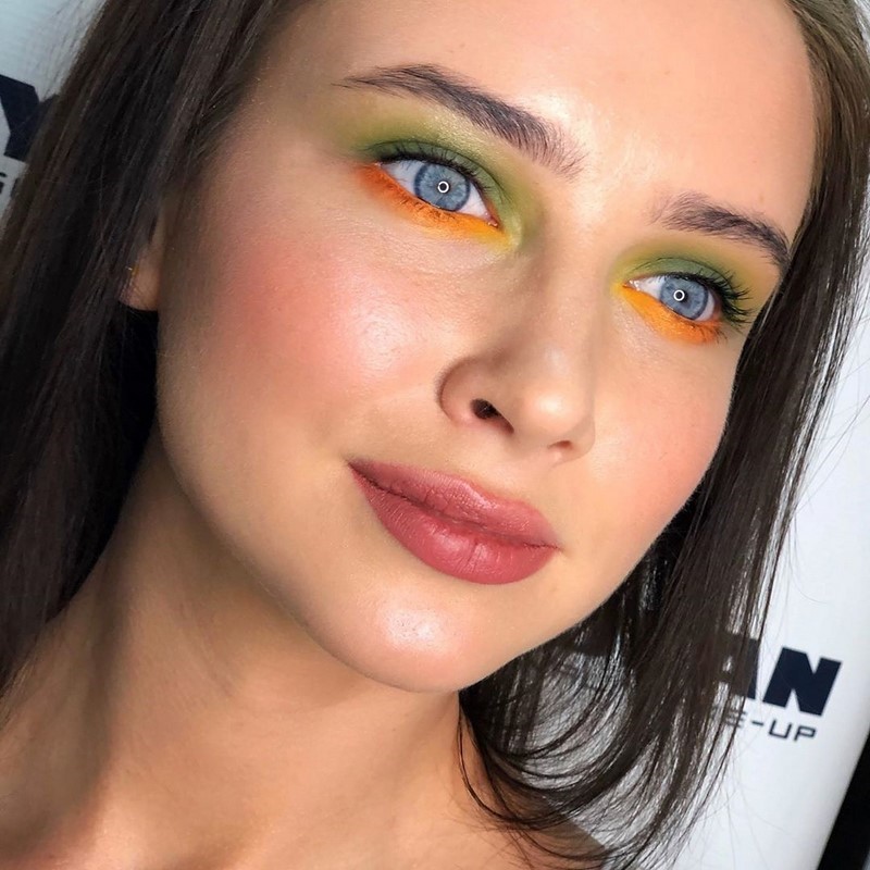 Повседневный макияж 2026: красивые идеи мейкапа на фото