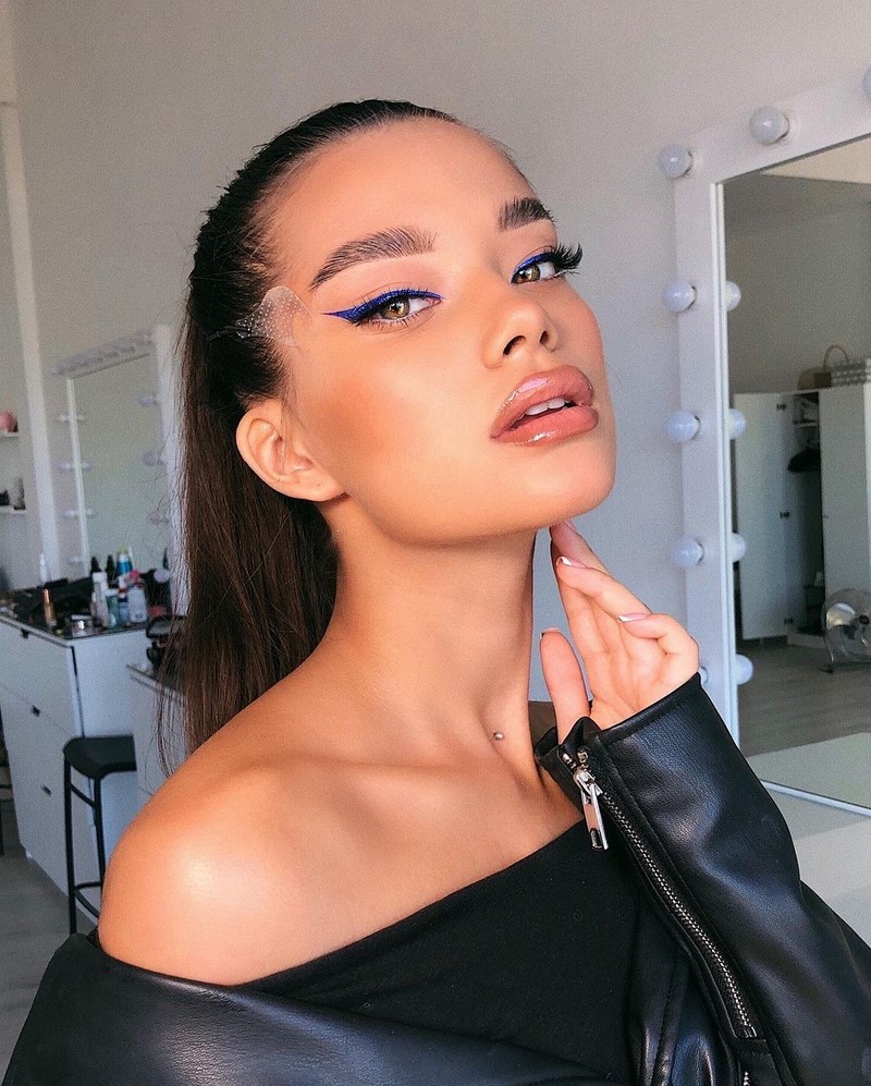 Повседневный макияж 2026: красивые идеи мейкапа на фото