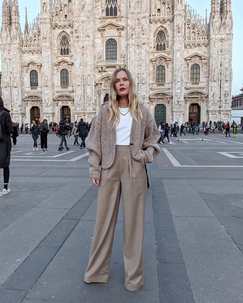 Широкие брюки 2026: топовые новинки в ослепительных образах на фото