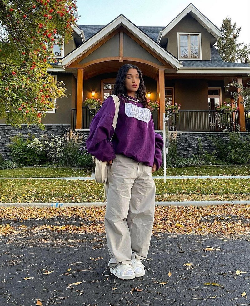 Широкие брюки 2026: топовые новинки в ослепительных образах на фото