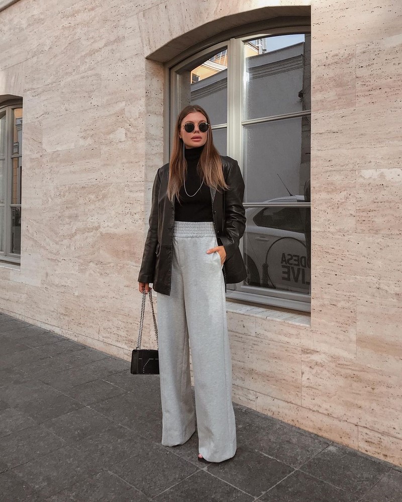 Широкие брюки 2026: топовые новинки в ослепительных образах на фото