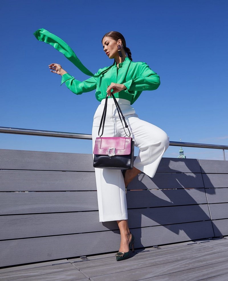 Широкие брюки 2026: топовые новинки в ослепительных образах на фото