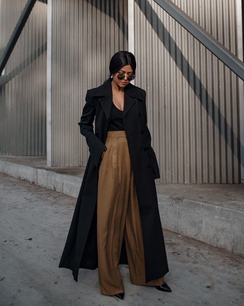 Широкие брюки 2026: топовые новинки в ослепительных образах на фото