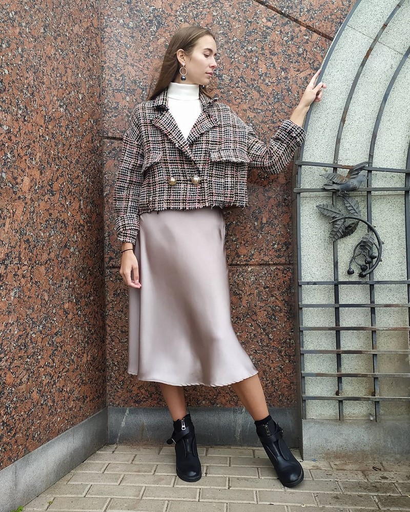 Бельевой стиль 2026: с чем носить одежду в бельевом стиле — фото