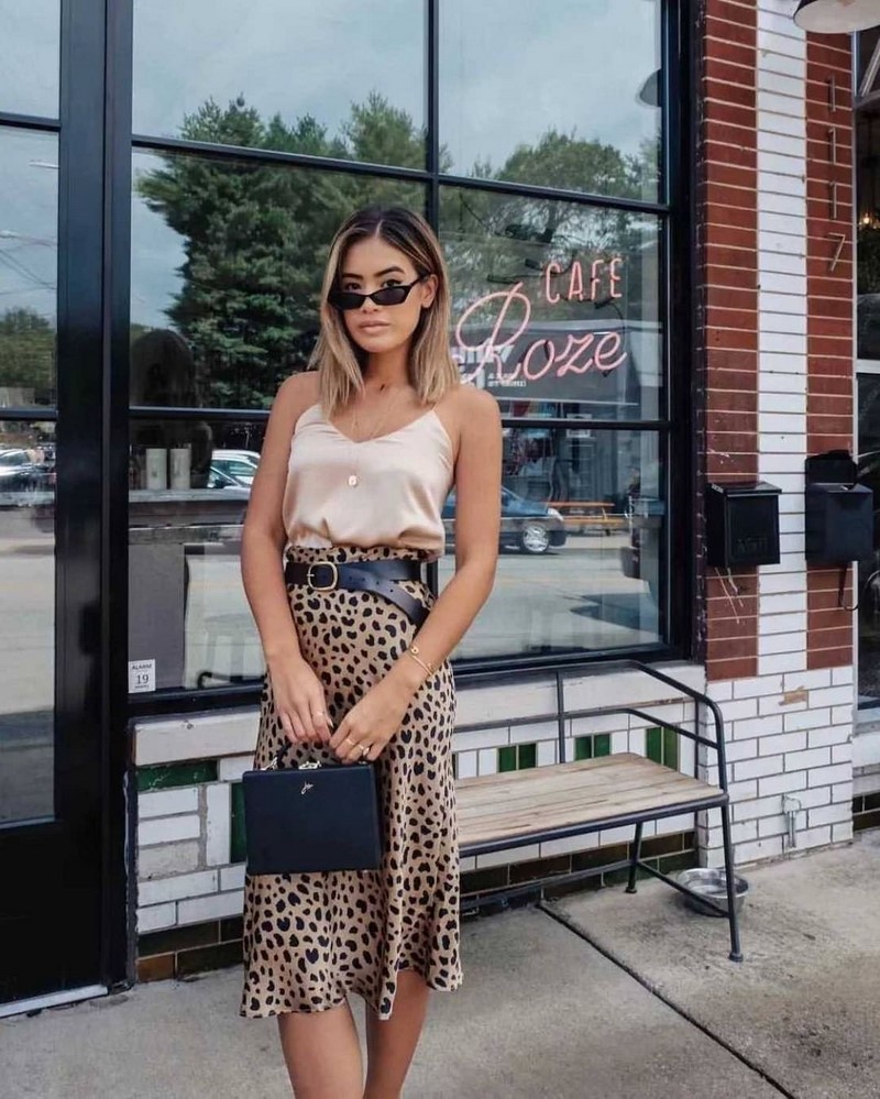 Бельевой стиль 2026: с чем носить одежду в бельевом стиле — фото