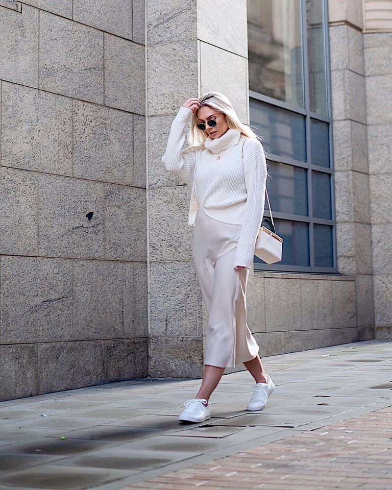 Бельевой стиль 2026: с чем носить одежду в бельевом стиле — фото