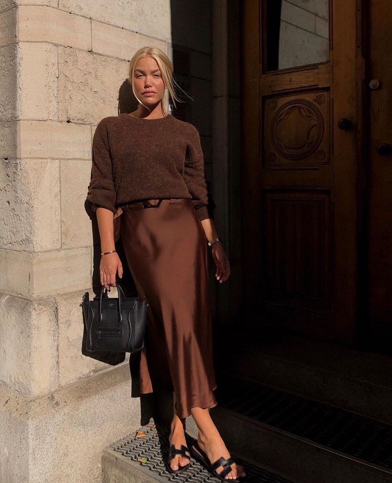 Бельевой стиль 2026: с чем носить одежду в бельевом стиле — фото