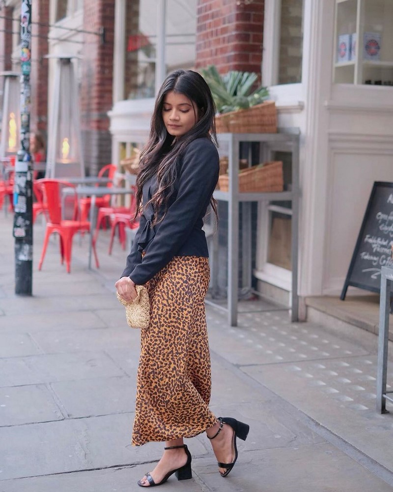 Бельевой стиль 2026: с чем носить одежду в бельевом стиле — фото