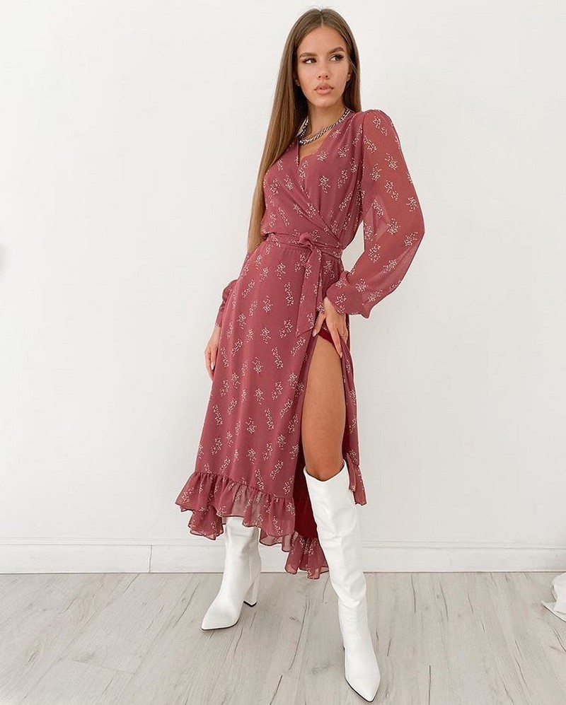 Платья на запах 2026: модные новинки в образах разных стилей