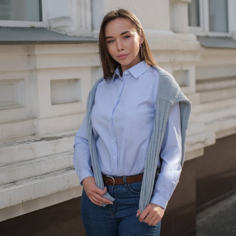 Модные рубашки 2026: главные тренды и фасоны женских рубашек