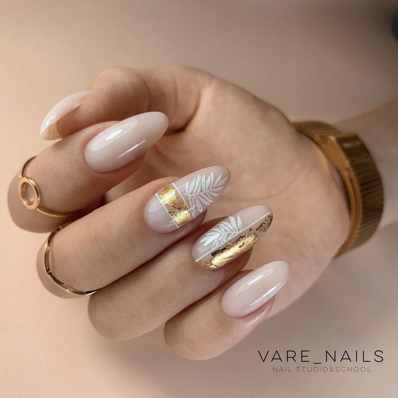 Красивый маникюр сезона осень-зима 2026-2027: фото, новинки, идеи маникюра