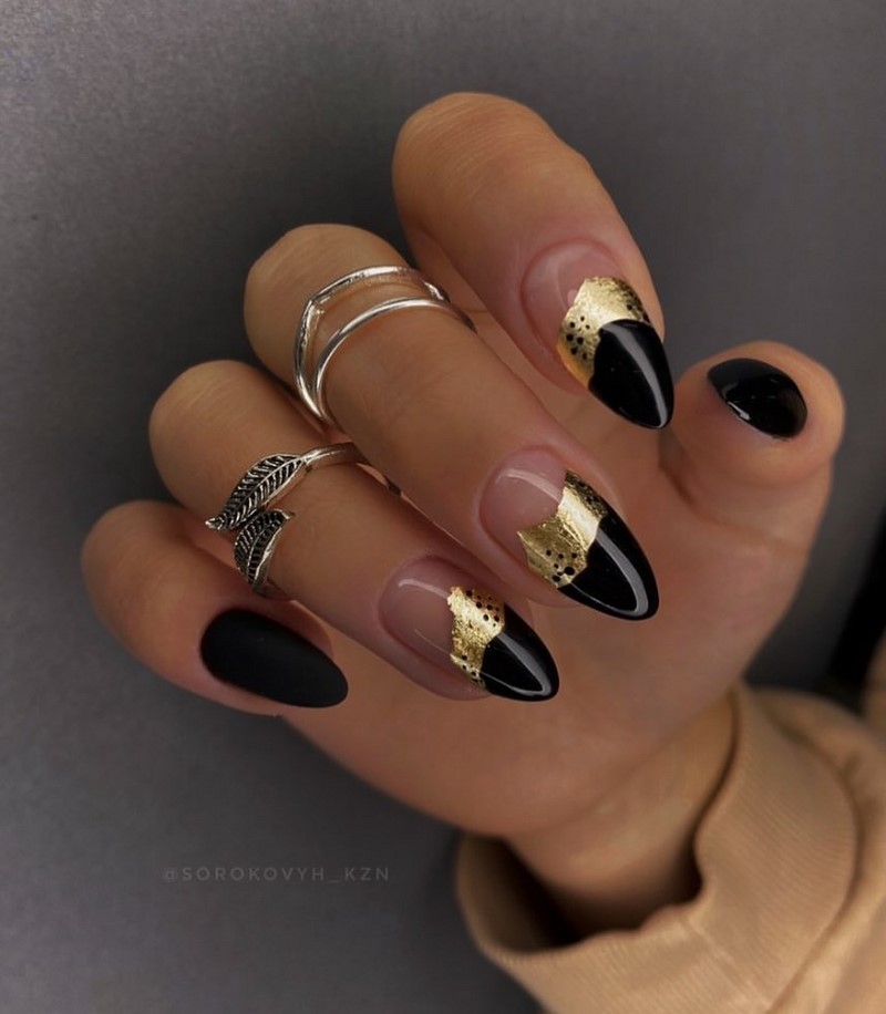 Красивый маникюр сезона осень-зима 2026-2027: фото, новинки, идеи маникюра