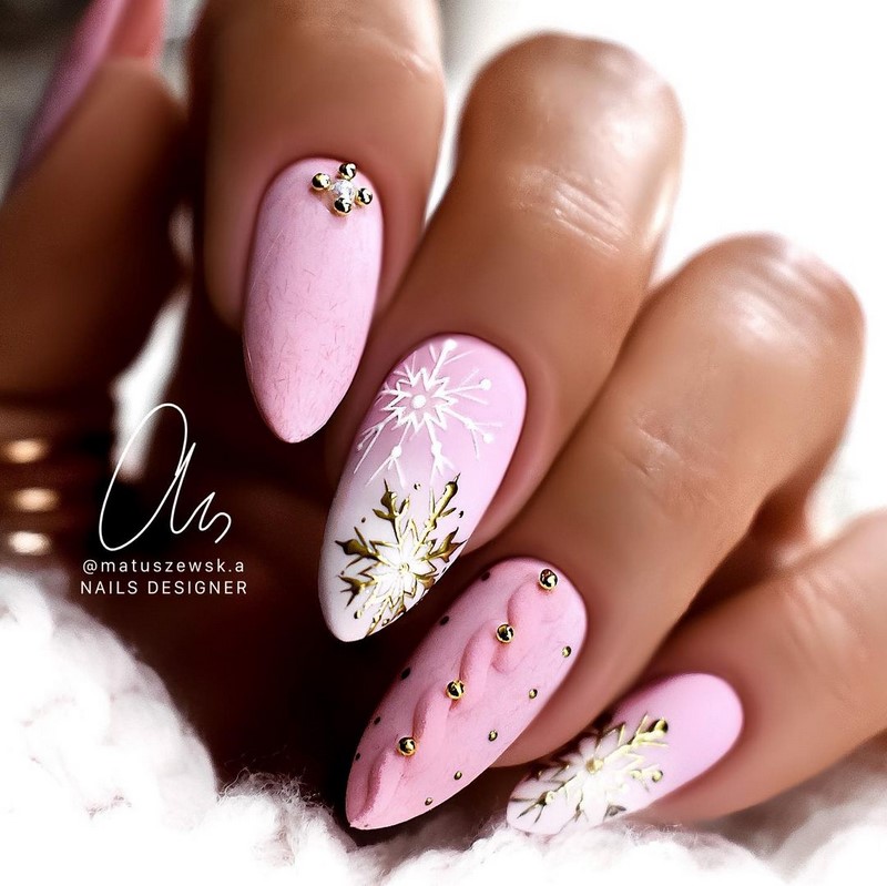 Красивый маникюр сезона осень-зима 2026-2027: фото, новинки, идеи маникюра