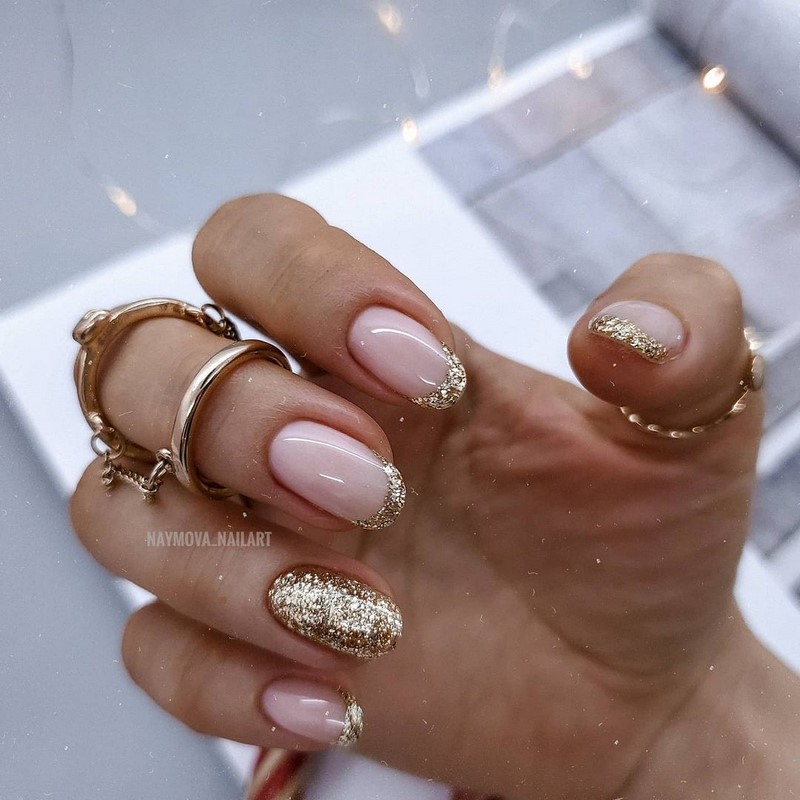 Красивый маникюр сезона осень-зима 2026-2027: фото, новинки, идеи маникюра