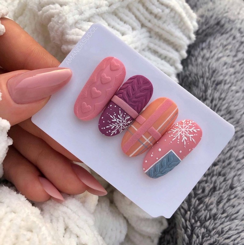 Маникюр зима 2026-2027: фото-новинки зимнего дизайна