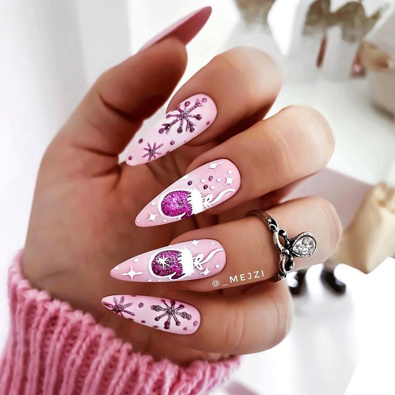 Маникюр зима 2026-2027: фото-новинки зимнего дизайна