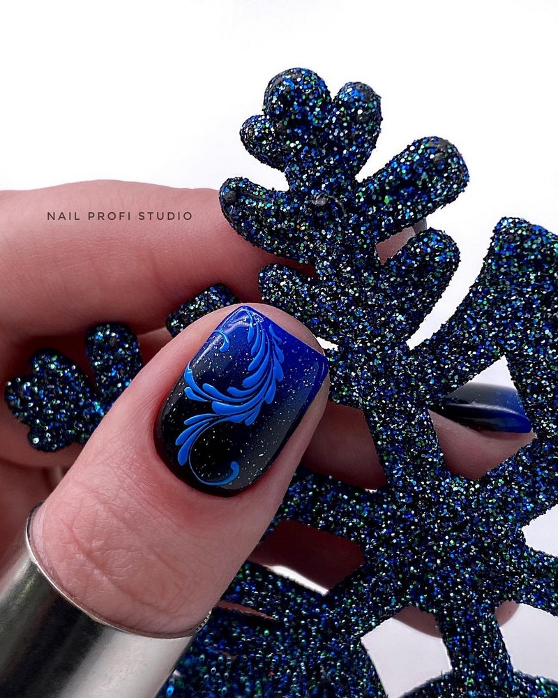 Маникюр зима 2026-2027: фото-новинки зимнего дизайна