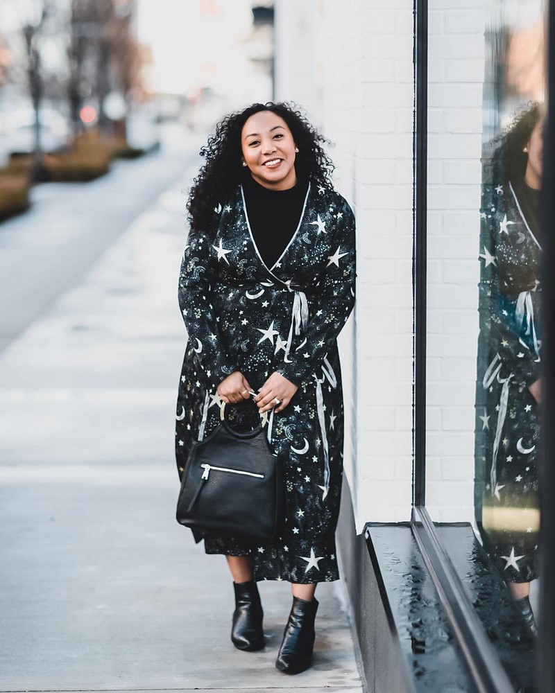 Платья на запах 2026: модные новинки в образах разных стилей