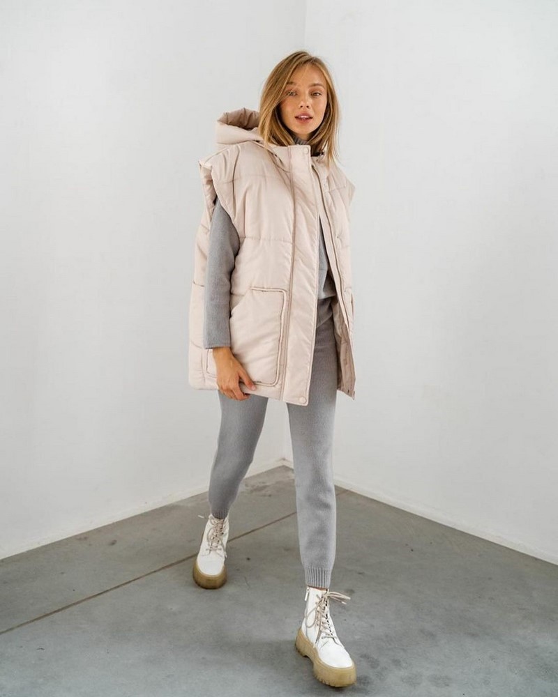 Модные жилеты 2026: тренды и новинки женских жилеток на фото