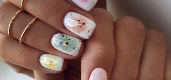 Суперновинки маникюра весна-лето 2026 – модные тренды сезонного дизайна ногтей
