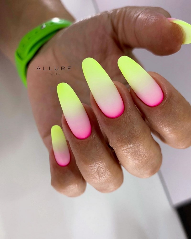 Суперновинки маникюра весна-лето 2026 – модные тренды сезонного дизайна ногтей