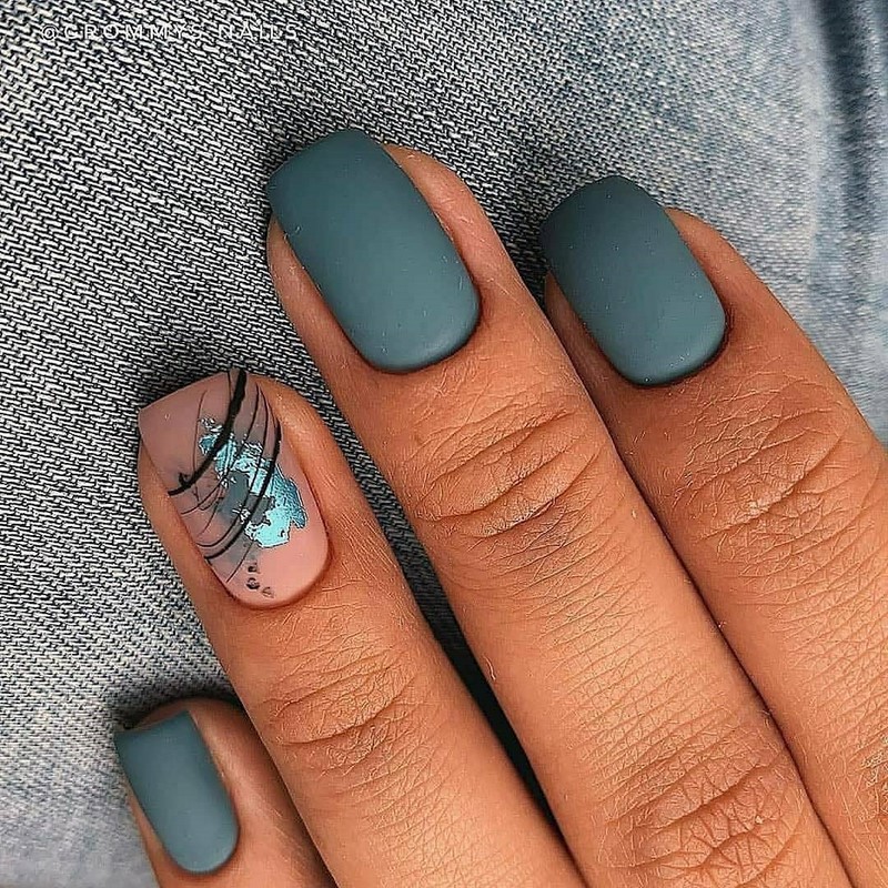 Блестящий маникюр с фольгой 2026 года: лучшие идеи дизайна ногтей с фольгой — фото