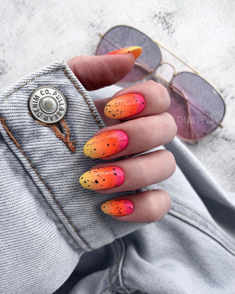 Суперновинки маникюра весна-лето 2026 – модные тренды сезонного дизайна ногтей