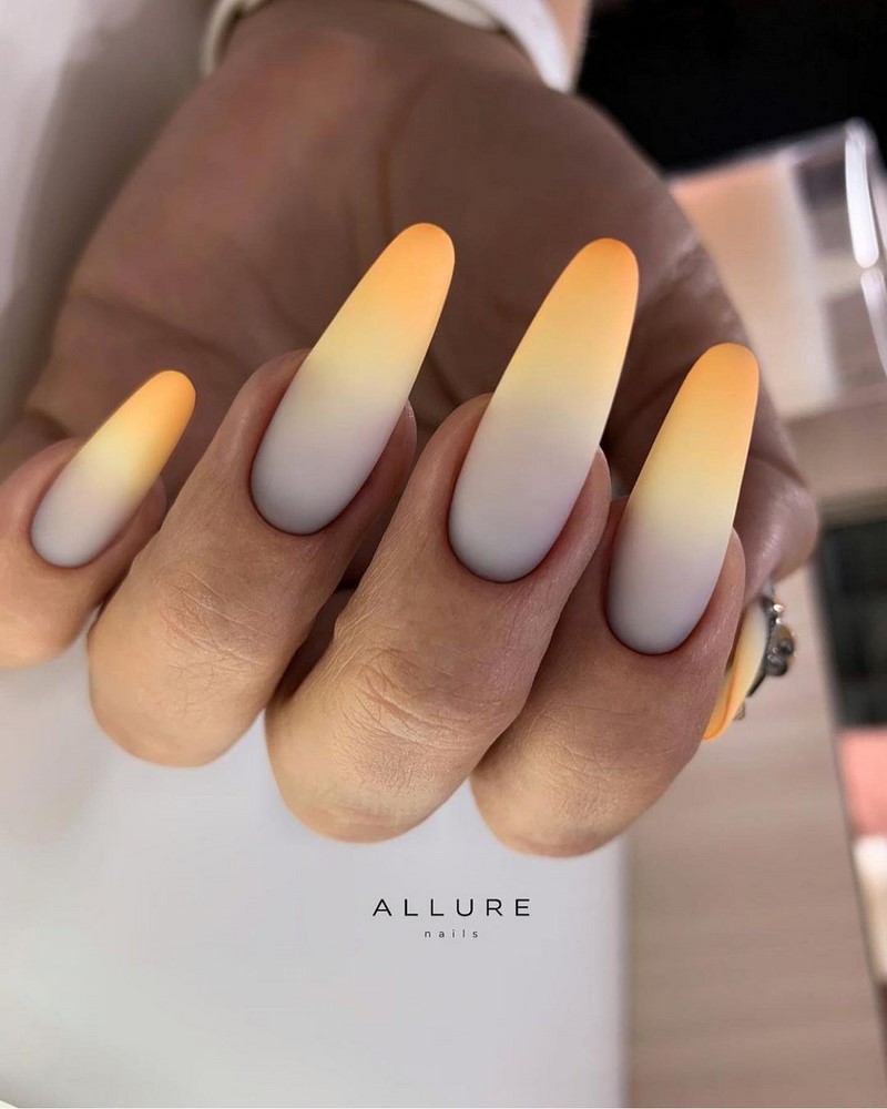 Суперновинки маникюра весна-лето 2026 – модные тренды сезонного дизайна ногтей