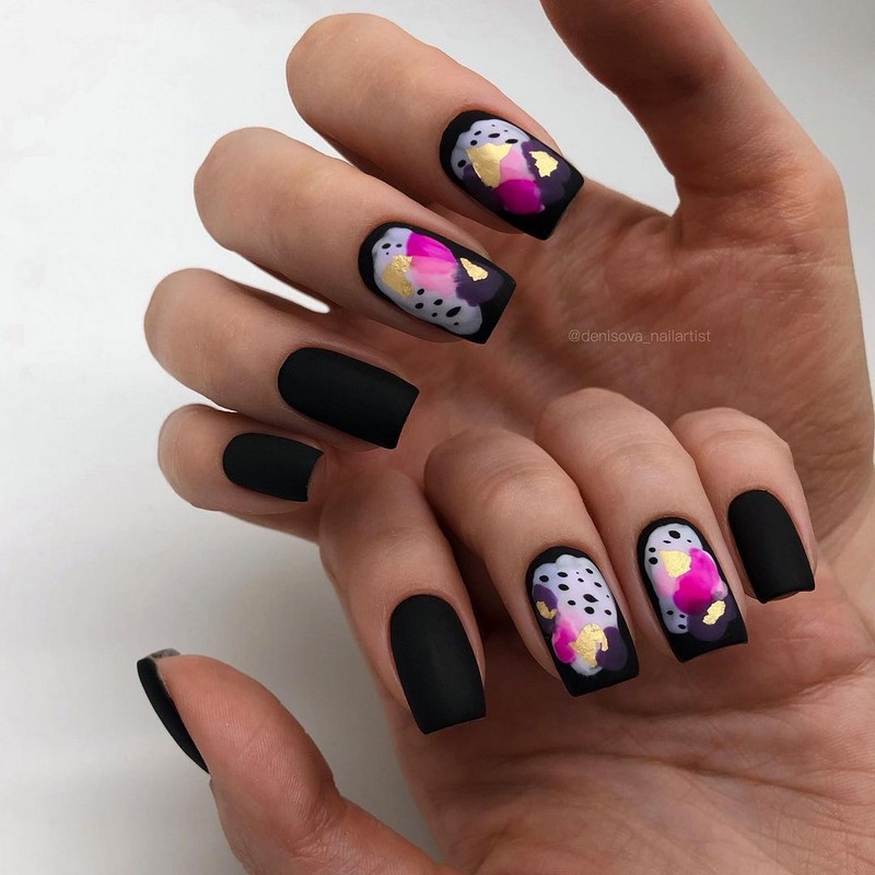 Суперновинки маникюра весна-лето 2026 – модные тренды сезонного дизайна ногтей