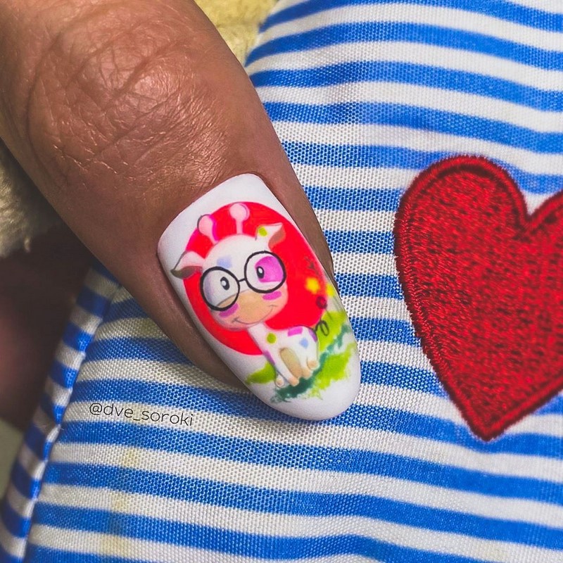 Суперновинки маникюра весна-лето 2026 – модные тренды сезонного дизайна ногтей