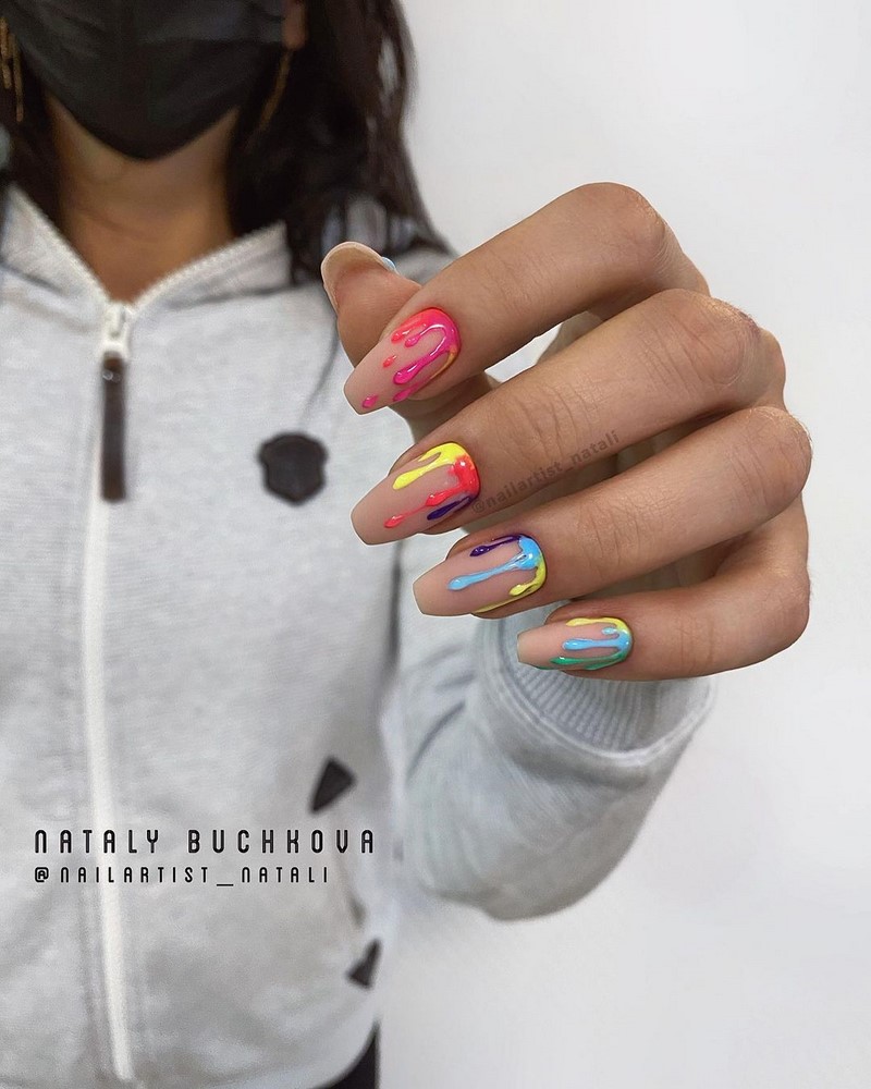 Суперновинки маникюра весна-лето 2026 – модные тренды сезонного дизайна ногтей