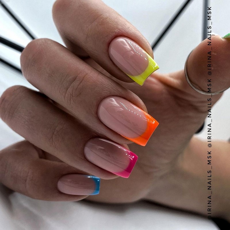 Суперновинки маникюра весна-лето 2026 – модные тренды сезонного дизайна ногтей