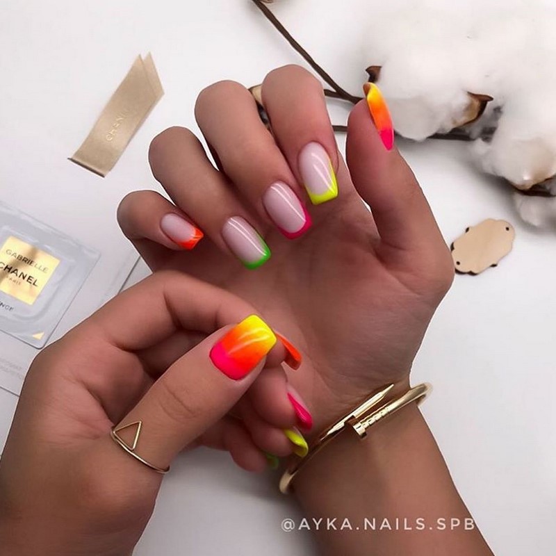 Суперновинки маникюра весна-лето 2026 – модные тренды сезонного дизайна ногтей