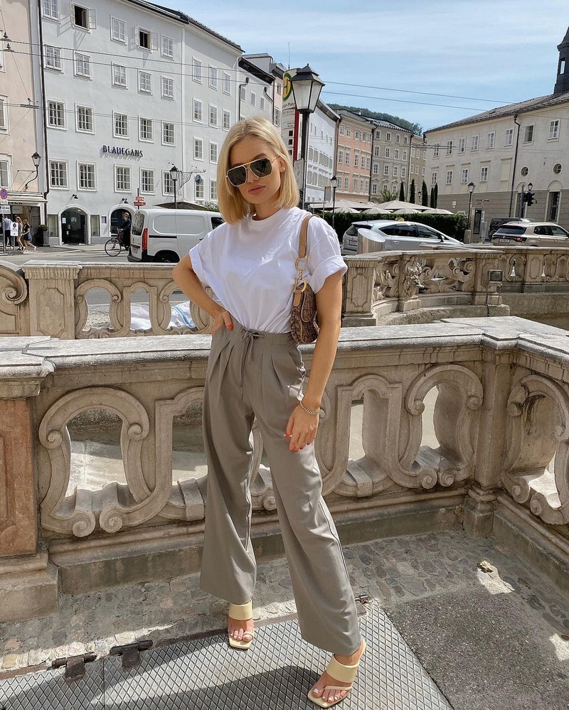 Все о базовом и капсульном гардеробе: актуальные примеры образов 2026