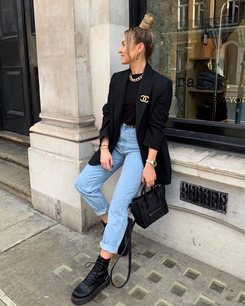 Все о базовом и капсульном гардеробе: актуальные примеры образов 2026