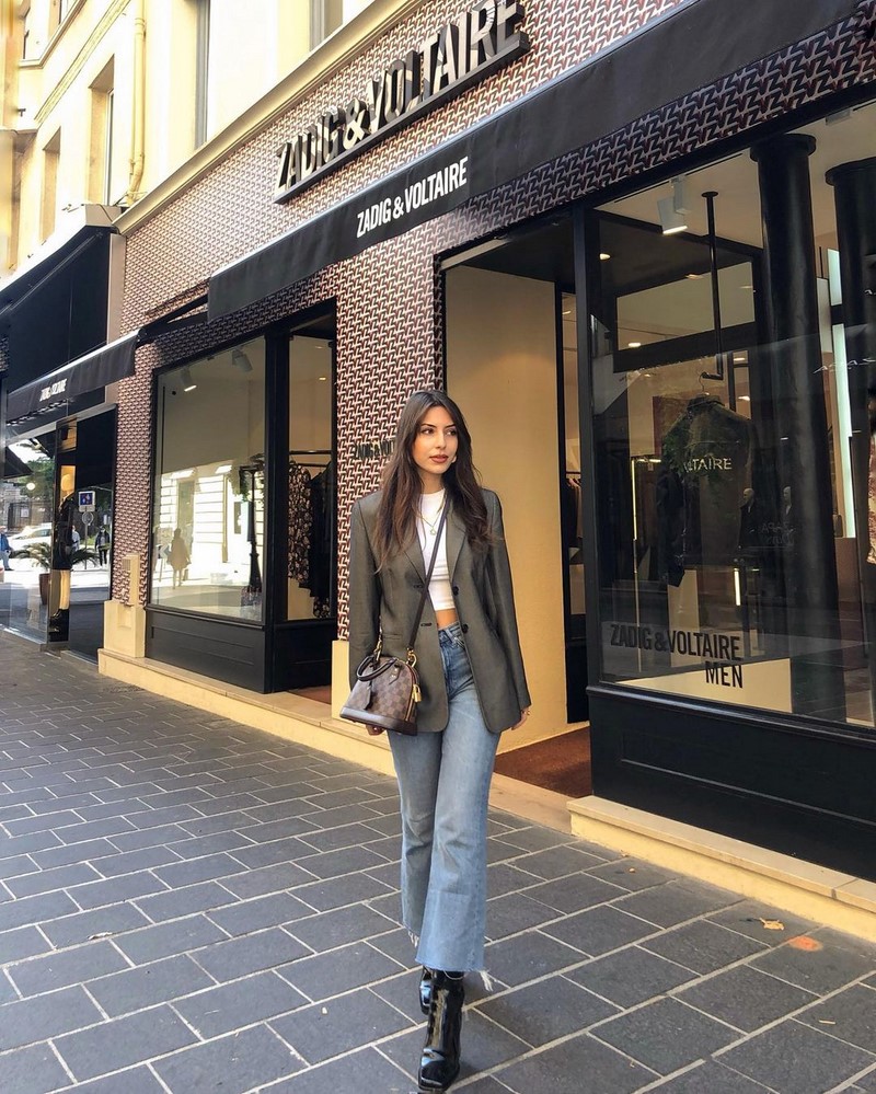 Все о базовом и капсульном гардеробе: актуальные примеры образов 2026