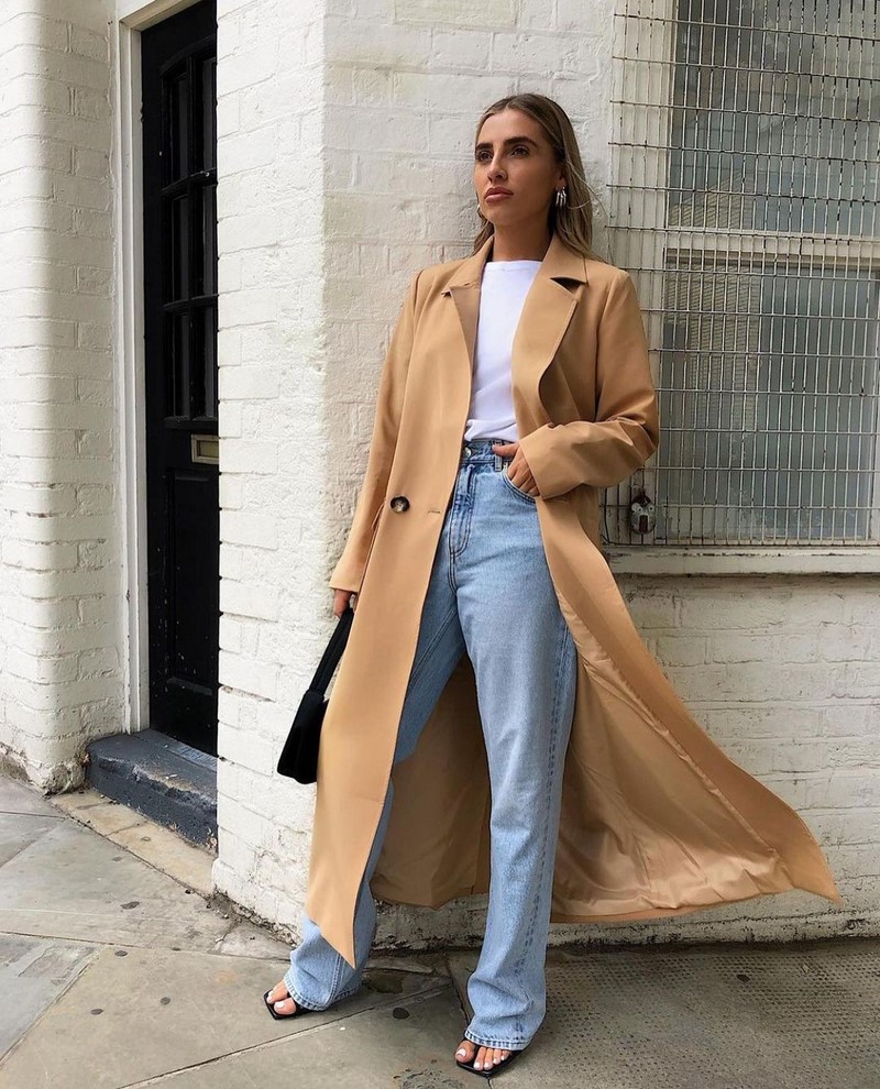 Все о базовом и капсульном гардеробе: актуальные примеры образов 2026