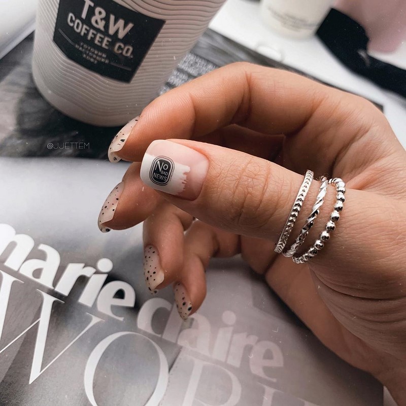 Стильный маникюр на короткие ногти 2026: лучшие идеи, новинки, тенденции — фото