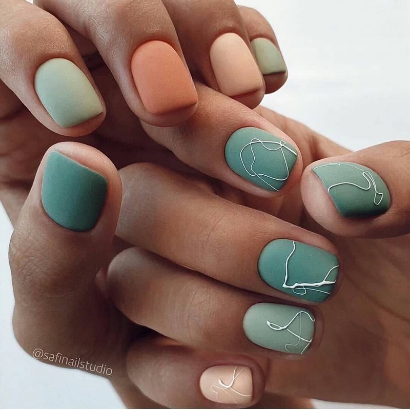 Стильный маникюр на короткие ногти 2026: лучшие идеи, новинки, тенденции — фото