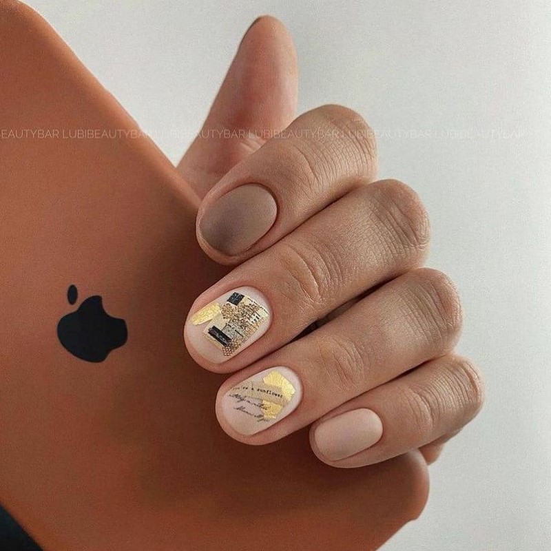 Стильный маникюр на короткие ногти 2026: лучшие идеи, новинки, тенденции — фото