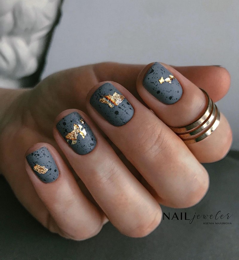 Стильный маникюр на короткие ногти 2026: лучшие идеи, новинки, тенденции — фото