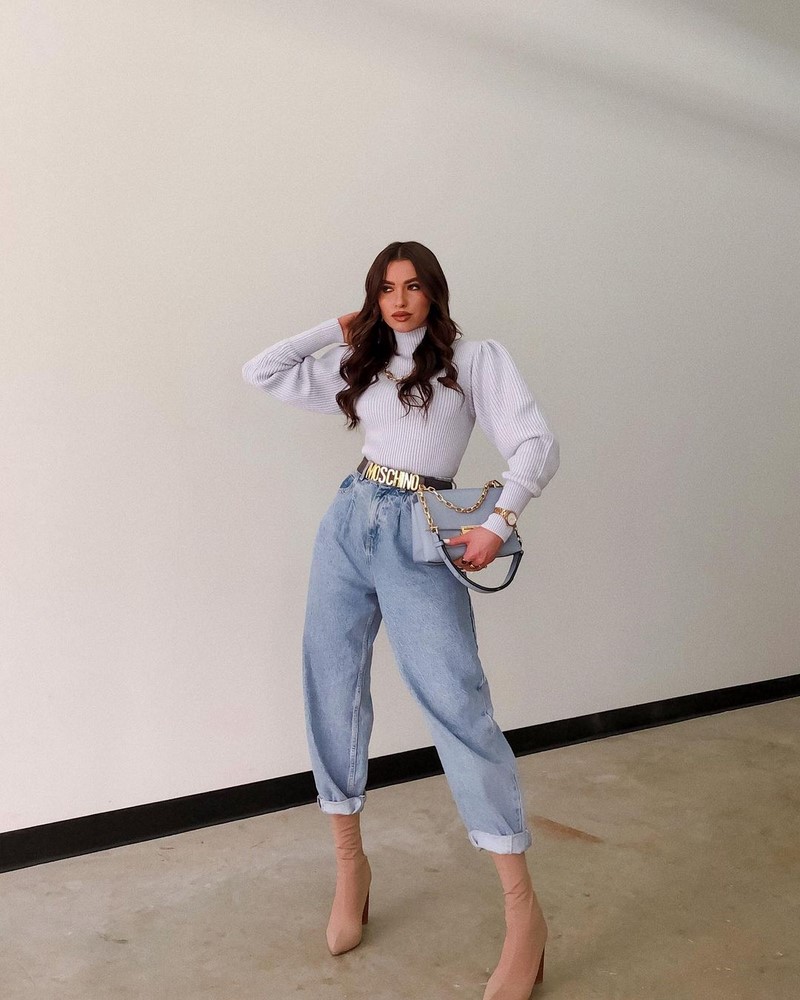 Стильные джинсы 2026 года: новинки, тренды, модные образы — фото