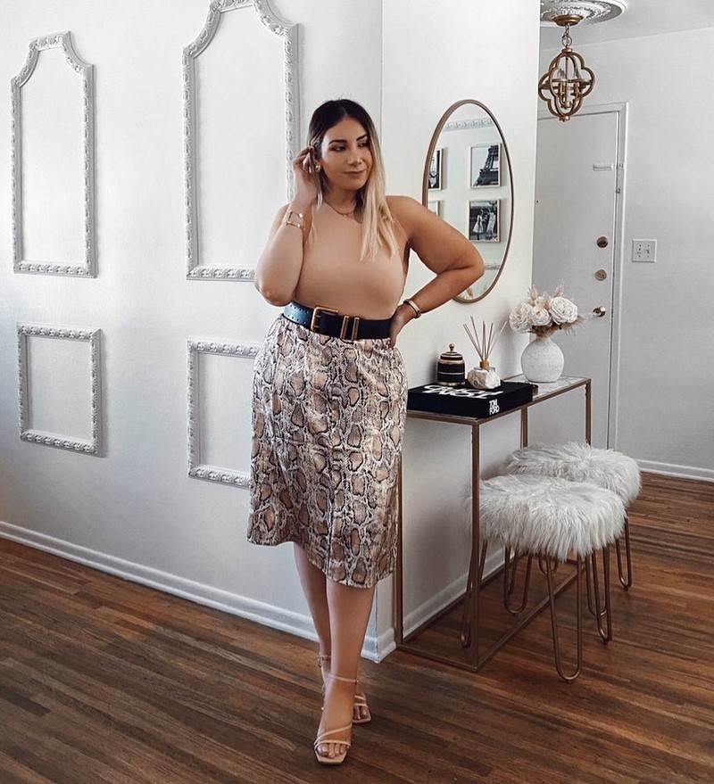 Создать модный образ с юбкой просто! Изучаем главные тренды юбок 2026. Фото