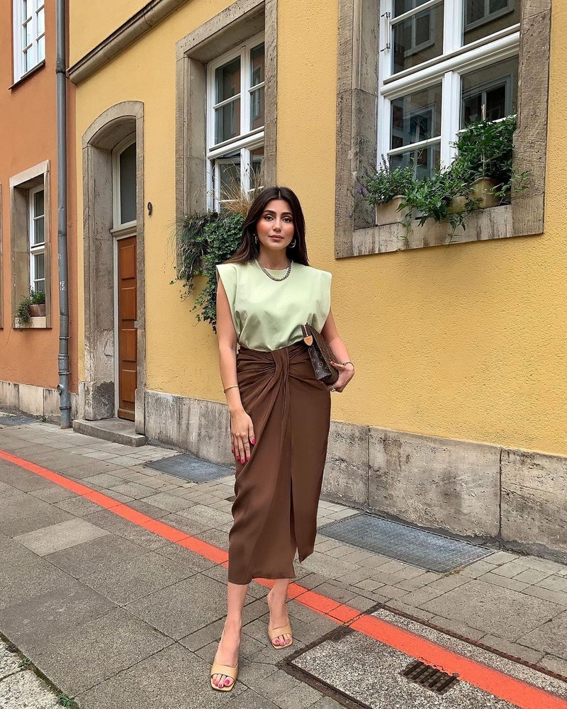 Создать модный образ с юбкой просто! Изучаем главные тренды юбок 2026. Фото