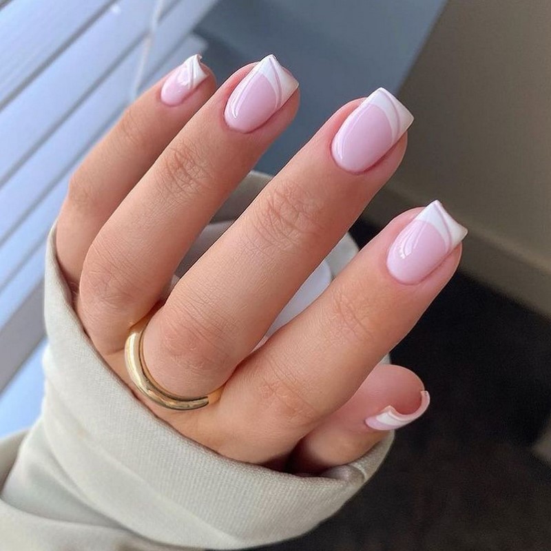 Модный летний френч 2026 – лучшие примеры цветного френча