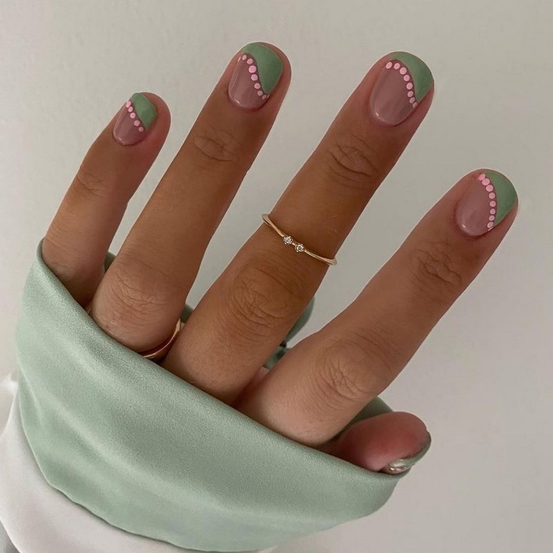 Модный летний френч 2026 – лучшие примеры цветного френча