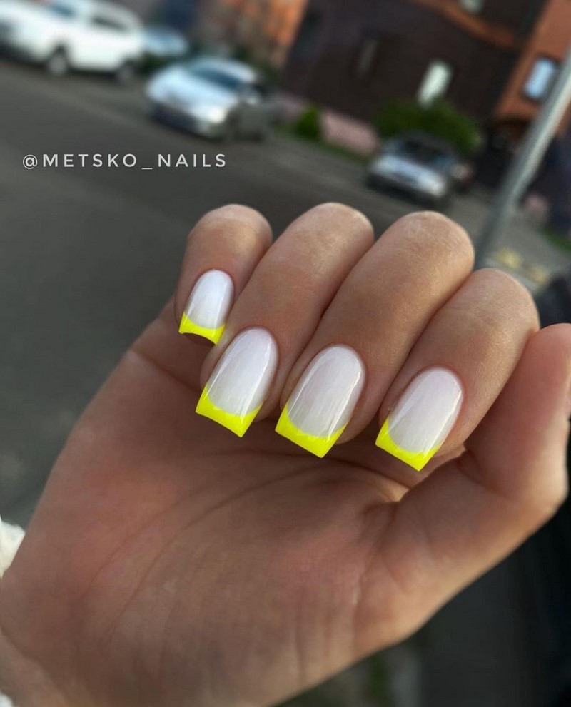 Модный летний френч 2026 – лучшие примеры цветного френча